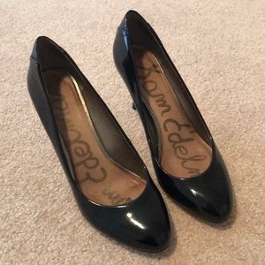 Sam Edelman black pumps